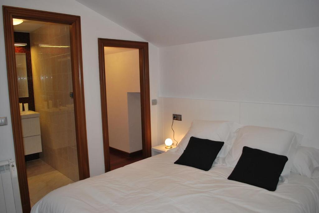 Pension Acibeche Santiago de Compostela Ruang foto
