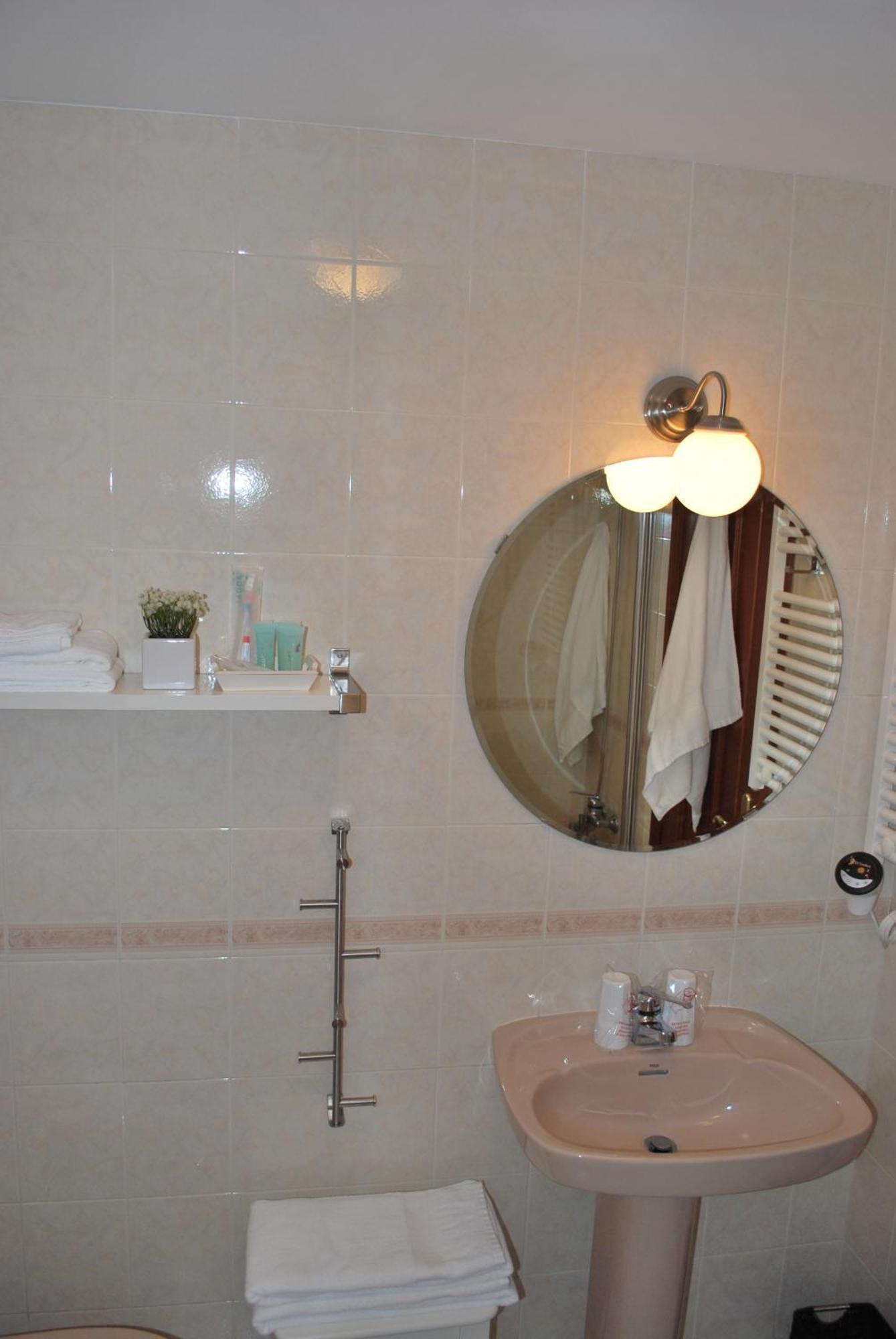 Pension Acibeche Santiago de Compostela Bagian luar foto